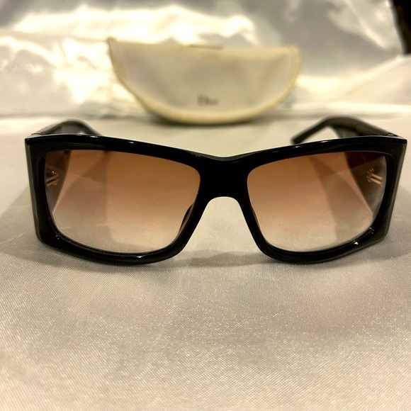 Authentic Christian Dior “Dior Rain 2” Vintage Sunglasses PreOwned with Crystals - Picture 8 of 11